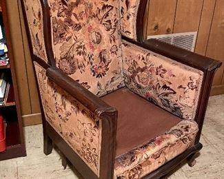 Antique arm chair - no seat cushion