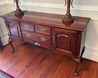 Thomasville Mahogany Side board