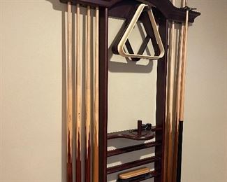 Racks, tools and sticks comes with the Venetian pool table