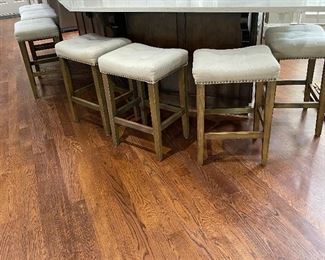 Four Hands Sean Bar Stool in Canvas Desert (17.75" x 15" x 30.25")