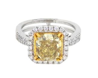 3.02ct Fancy Yellow & 0.58ct Diamond Ring