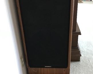 Pair of Sylvania speakers