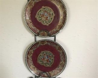 Pair of decorative plates with wall holder
