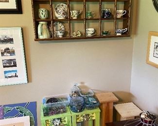 Plant stands & tea cups