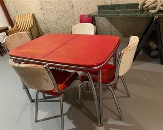 1950's Dinette Set with Four Chairs and Leaf