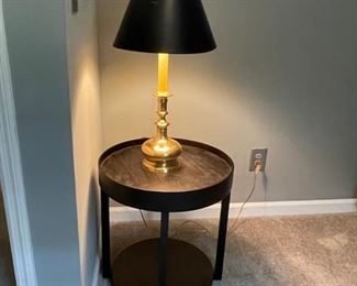 Table with removable Tray Top