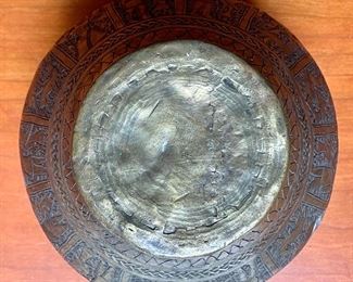 detail - view of bottom