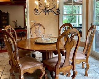 Item 281:  Round Domain Furniture Kitchen Table - 60" x 29.5":  $445                                                                                                              Item 282:  (6) Domain Furniture Chairs with Leather Seats - 22.5"l x 19"w x 45"h:  $595