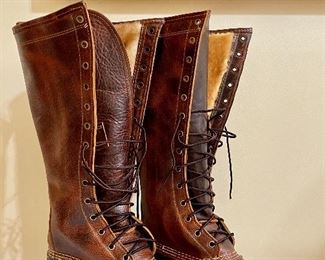 Item 390:  L.L. Bean Insulated Boots (size 6):  $45