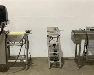 Located in: Chattanooga, TN
MFG Hobart
Power (V-A-W-P) 120V - 60Hz - 1Ph
Motorized Meat Wrapping Station
Machine Sizes Are:
22"W x 48"L x 61"H
26"W x 18"D x 38"H
31"W x 46"L x 45"H
**Sold As Is Where Is**
Unable To Test