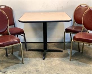 Located in: Chattanooga, TN
Table & Chairs
(1) Table 3' x 3' x 29-3/4"H
(3) Chairs 19"H
(1) Chair 18"H
**Sold As Is Where Is**

SKU: I-4-C