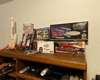 Rockets, rocket kits, model toys, rc cars