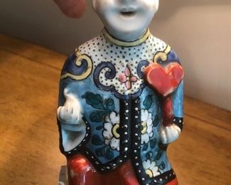 Lucite based miniature lamp 