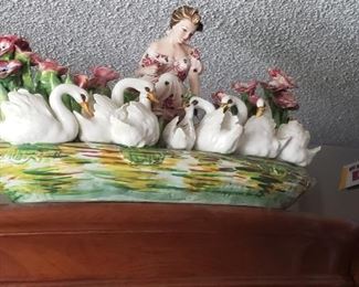 Antique capodelmonti