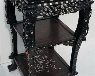 Big Qing Chinese MOP Inlay Hardwood MT Stand