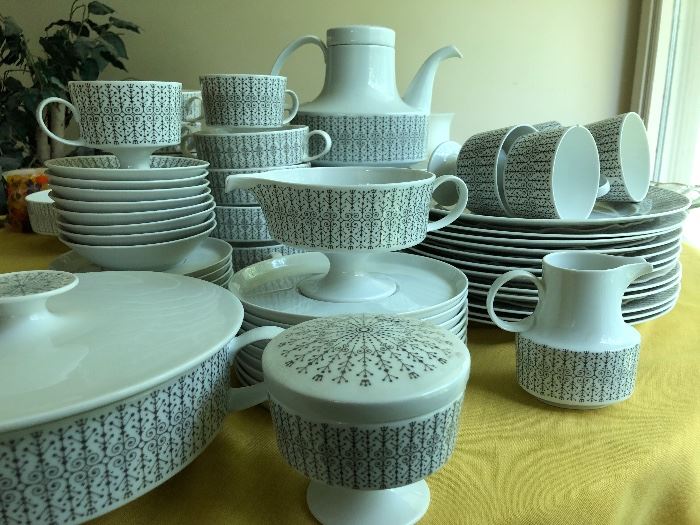 Rosenthal “Secunda Grey” porcelain dinnerware designed by Tapio Wirkkala.