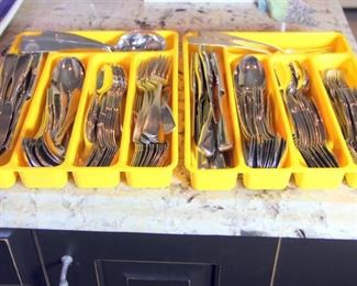 164 pcs. Oneida Paul Revere Stainless Flatware