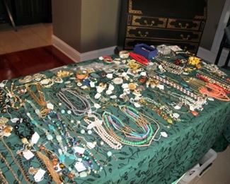 Large Selection of Fine & Costume Jewelry, Native American Southwest Jewelry