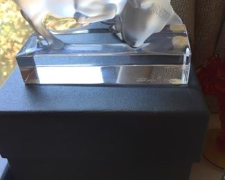 Lalique figurine with box