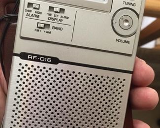 Slim Panasonic radio with case--