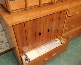 ACCENTS ON DOORS - GREAT DRAWER STORAGE - FANTASTIC PIECE OF MID-CENTURY MODERN - ALSO HAD MATCHING TABLE AND CHAIRS WITH CAPTION CHAIR