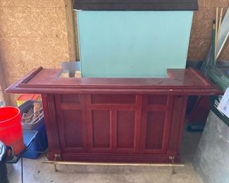 Wood Freestanding Bar 