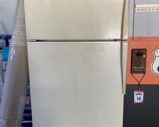 Amana Refrigerator