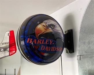 16 Harley Davidson Light