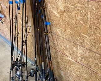 34 Fishing Poles