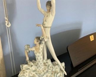 Lladro Figurine