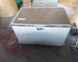 Coleman Metal Cooler