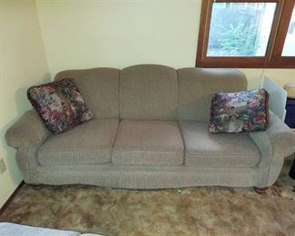 Sofa with 2 Throw Pillows