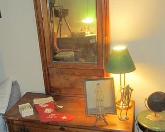 antique dresser w/ mirror
