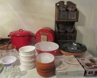 Collection of kitchen goodies - casseroles & more!  Pyrex, Corning Ware, Tupperware, Anchor Hocking, Enamelware pots, & more.
