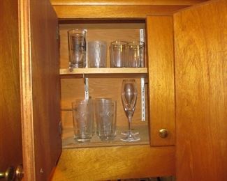 Nice selection of kitchen glassware & mugs.