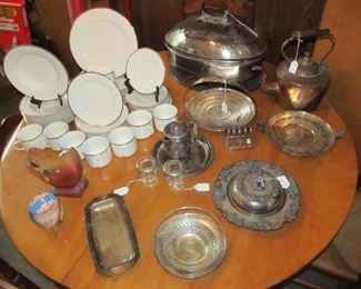 antique silver-plate serving pieces, Roseville pillow vase, Wallace Silversmiths "Gold Plume" 40pc. set.