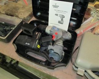 Awesome Auger cordless drill