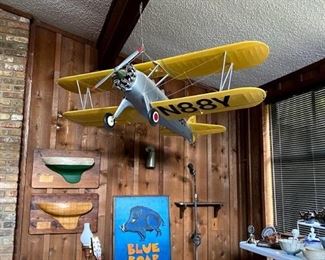 Vintage handmade model airplanes - very cool!