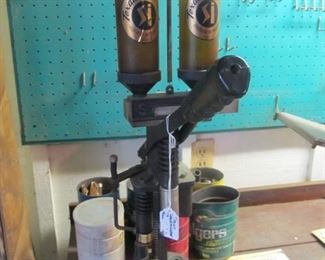Texan Loadmaster Shotgun Reloader w/ Attachments