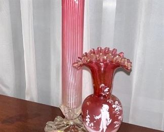 Murano satin glass vase and paperweight
Fenton Mary Gregory Cranberry vase with footed brass gilt 