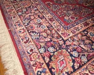 Large gorgeous Karastan rug 