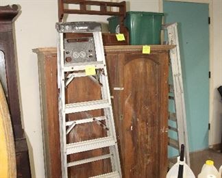 Step Ladder, Wardrobe/Cabinet