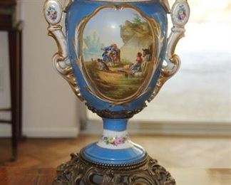 Antique French porcelain lamp