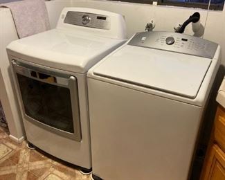 Washer and Dryer (great condition)