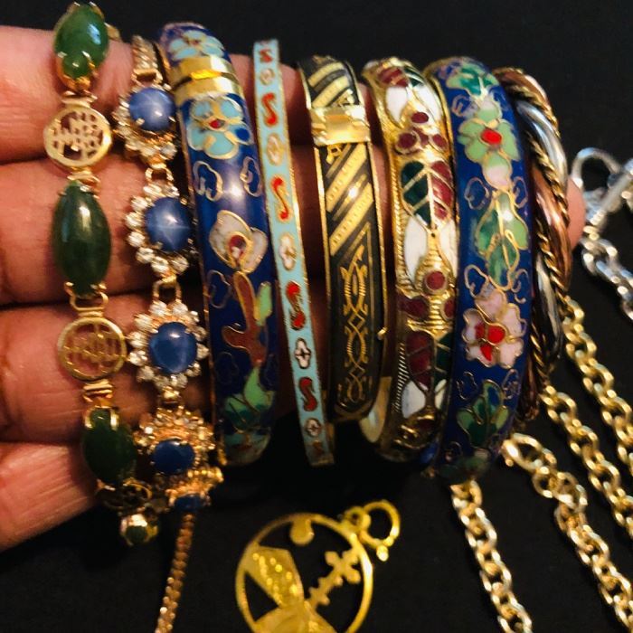 Vintage Jewelry