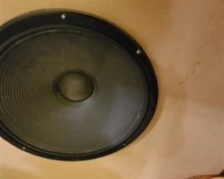 Sub Woofer