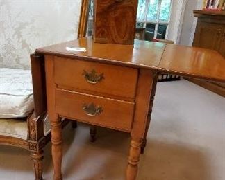 Dropleaf Accent Table