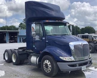 VIN 1HSHXSJR8CJ589974
Year: 2011 Make: International Model: 8600 SBA 6x4 Trim Level: Day Cab
Engine Type: 12.4L
Transmission: Eaton Fuller 10 Speed Manual
Miles: 345,514
Color: Blue
Driveline: 6x4
Located In: Chattanooga, TN Offsite
Operational Status: Runs And Drives
Power Windows
Power Locks
Power Mirrors
Air Ride Seats
AC Does NOT Blow Cold
Sold On TN Title
**Sold as is Where is**