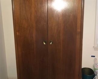 Very nice cedar lined wardrobe closet has 2 doors and a storage area at the bottom for blankets or sweaters.

https://ctbids.com/#!/description/share/974435

Measures 36x 22”x60"