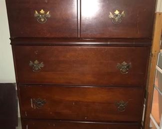 Mahogany color dresser that measures 30x18” and the height is 46”. The drawers width is 27” and the depth is 7”. https://ctbids.com/#!/description/share/974445 
